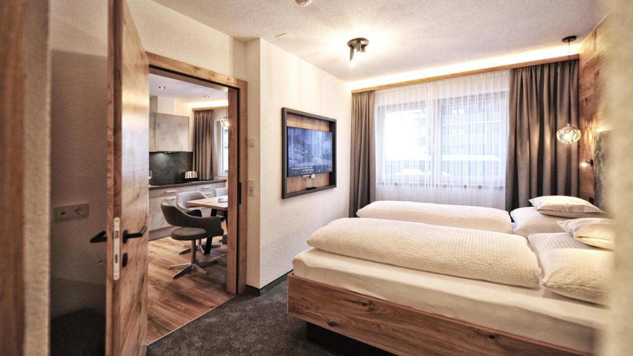 A4 Alma Alpin Appartments Ишгль Экстерьер фото
