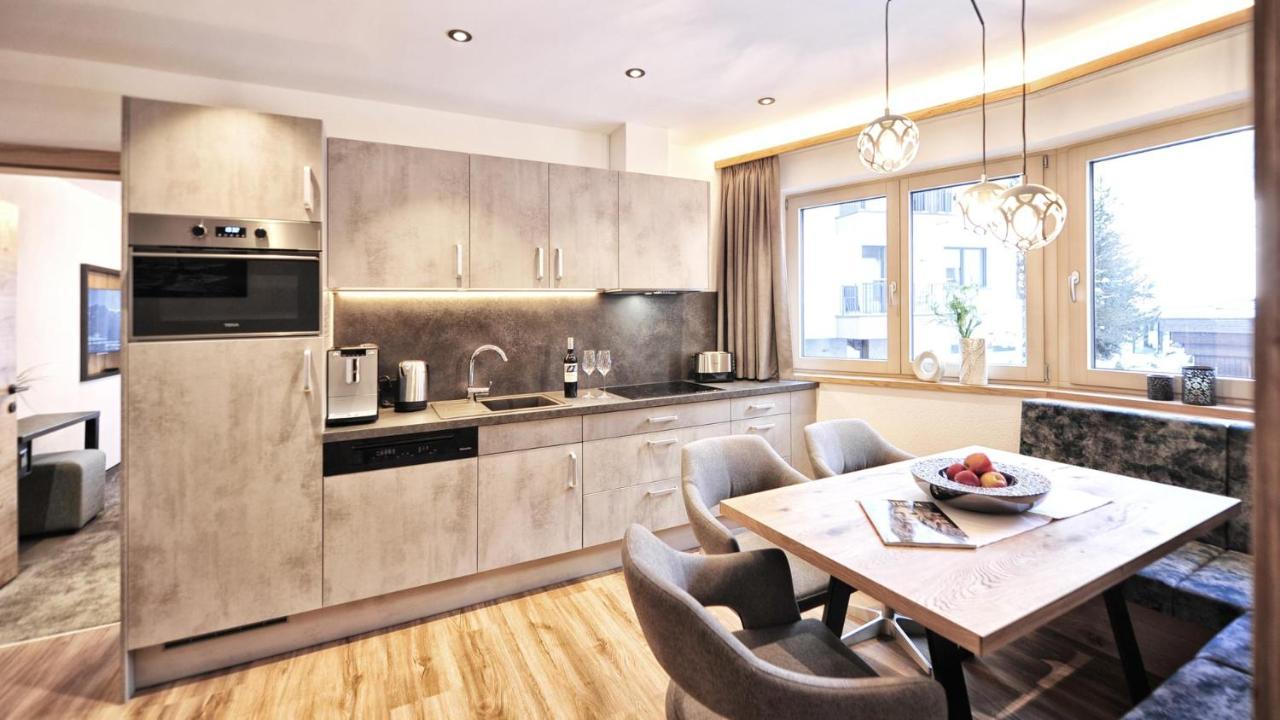 A4 Alma Alpin Appartments Ишгль Экстерьер фото