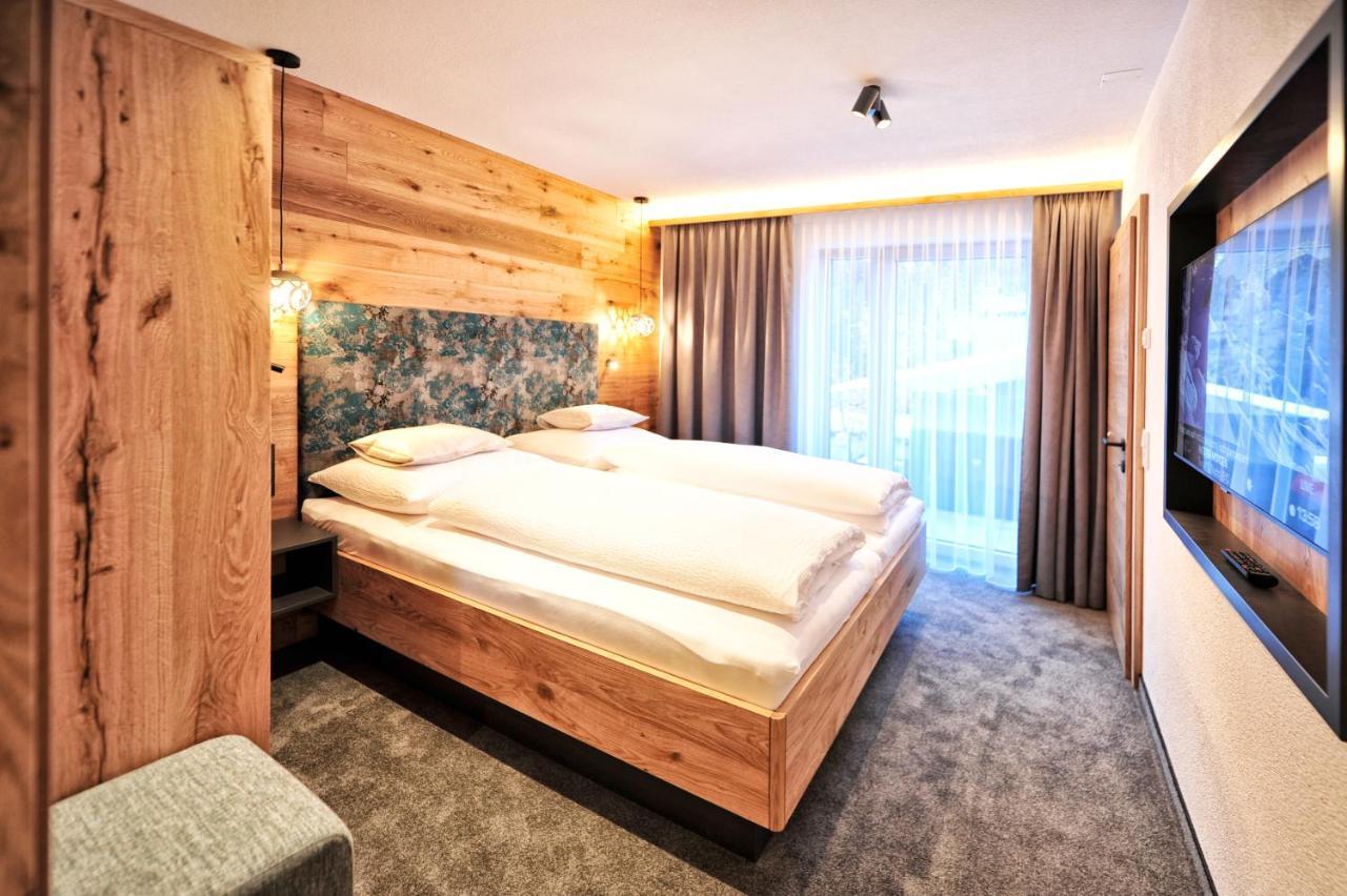 A4 Alma Alpin Appartments Ишгль Экстерьер фото